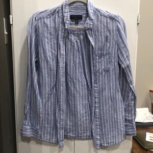 Banana Republic Womens Classic Fit Button Up Size S Blue White Striped Linen